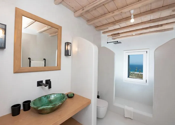 Leo - Sea View Elegance And Infinity Pool Villa *